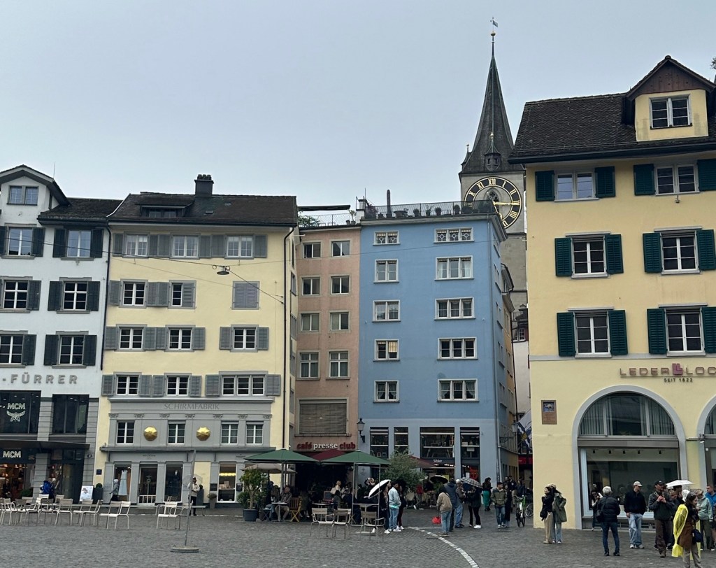Zürich Guide: Solo and LGBTQ+ Friendly Travel on a&nbsp;Budget